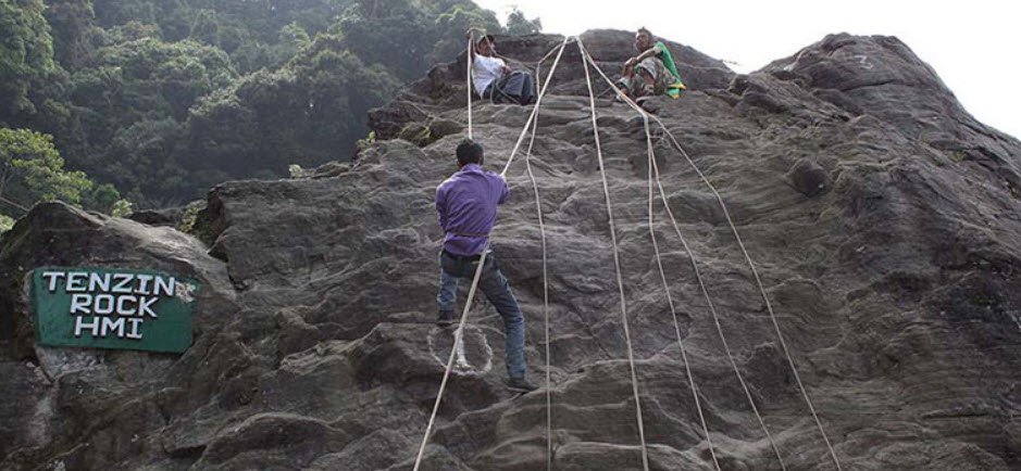 Gombu Rock